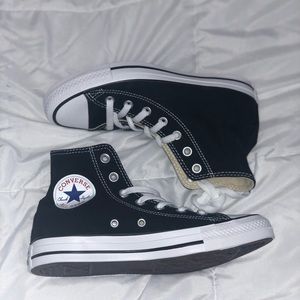 *NEW* Black High Top Converse